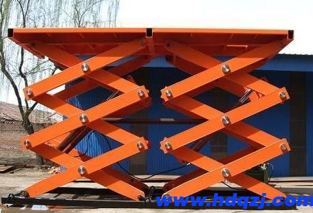 剪叉式升降機的正確操作方式 剪叉式升降機的正確操作方式