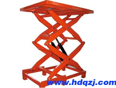 液壓升降平臺(tái)