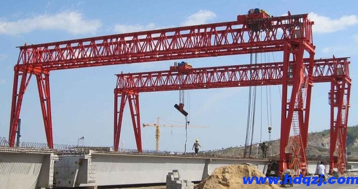 龍門吊安裝拆卸過程中的環境因素如何考慮? 如何應對不利條件?