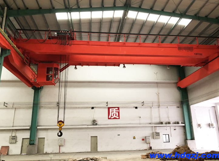 新型電動吊鉤橋式起重機 新型電動吊鉤橋式起重機