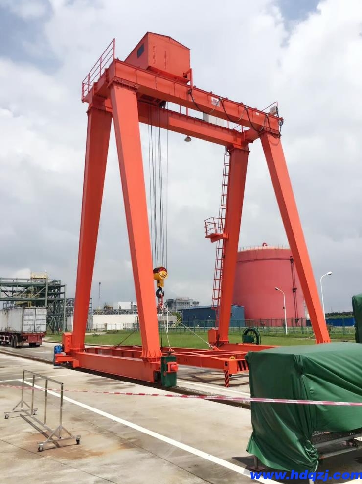 淺談門式起重機(jī)廠家的電機(jī)工作原理 淺談門式起重機(jī)廠家的電機(jī)工作原理